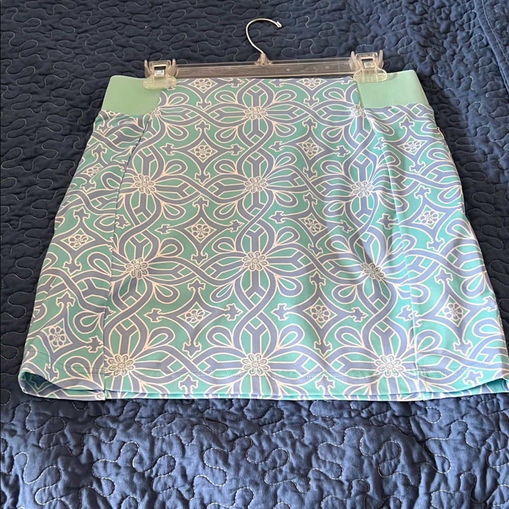 Gretchen Scott Designs Mint Green & White Patterned Skort